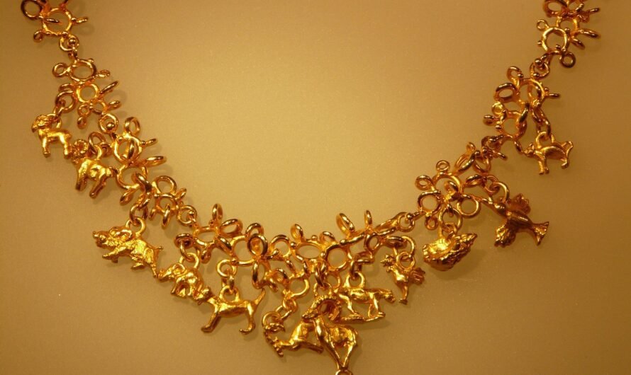 Les colliers en or les plus chers du monde : entre luxe et histoire